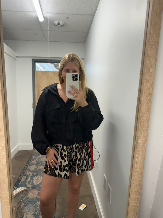 Hooded Light-weight Button Jacket